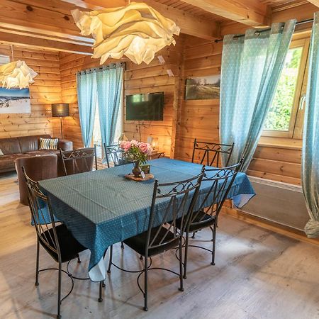 Le Ménil Chalet La Calougeotte, Jardin, Spa Et Sauna Prives מראה חיצוני תמונה