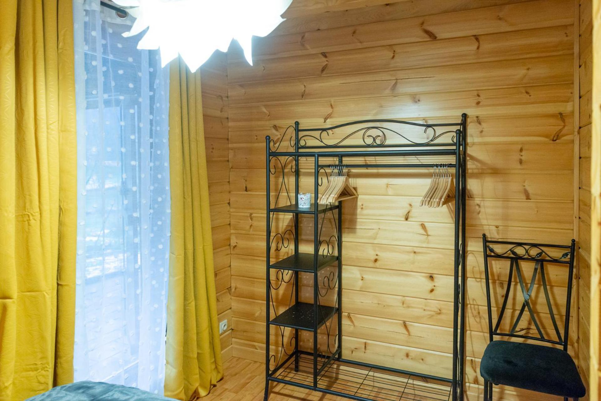 Le Ménil Chalet La Calougeotte, Jardin, Spa Et Sauna Prives מראה חיצוני תמונה